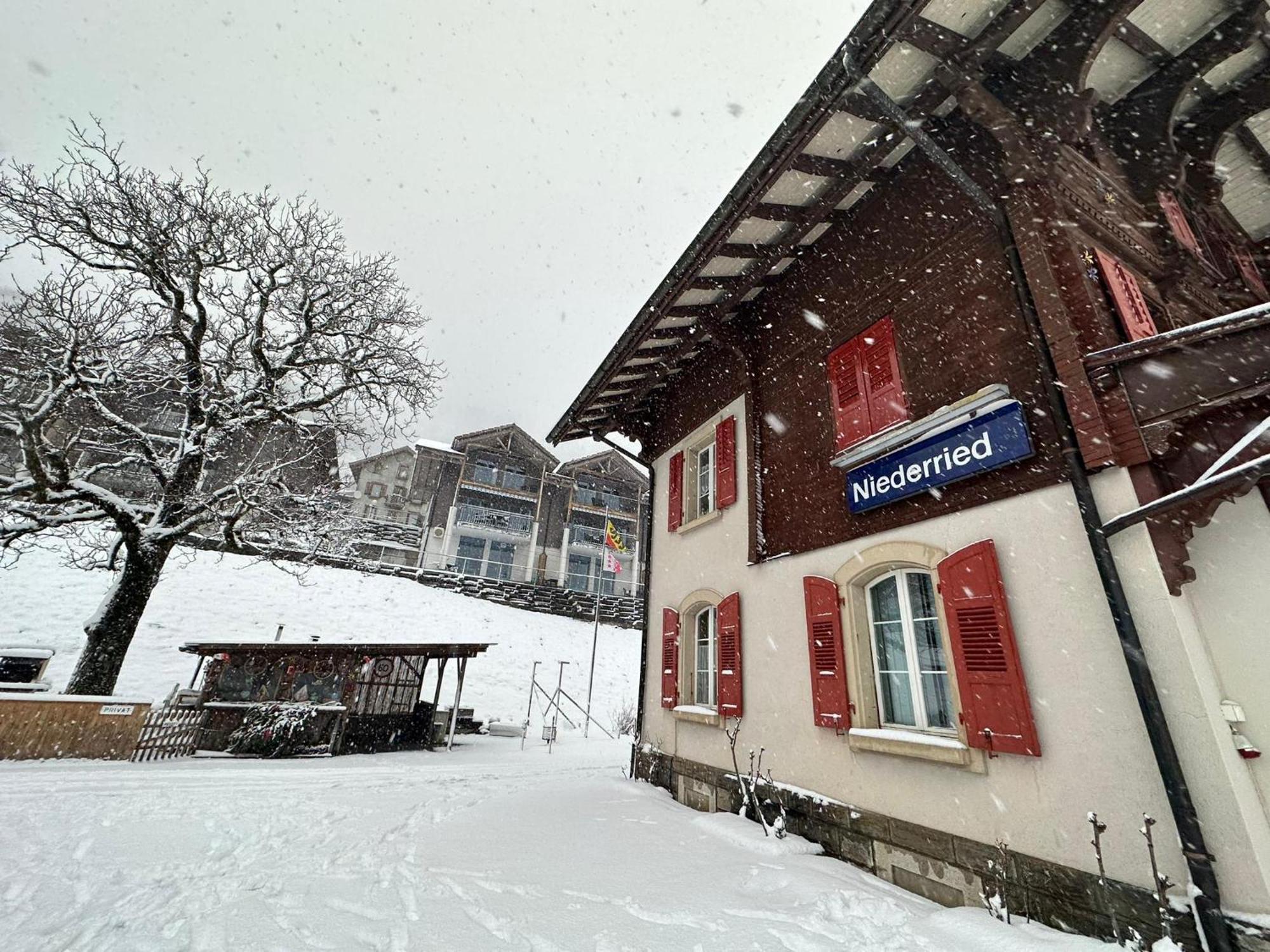 Lake Facing Studio Niederried bei Interlaken Exterior foto